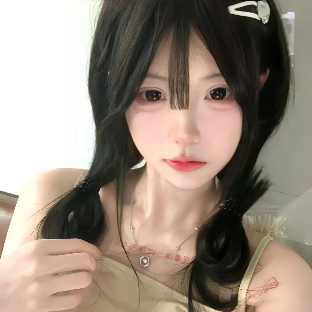 泡芙小姐